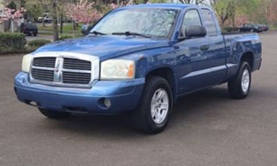 2004 Dodge Dakota SLT