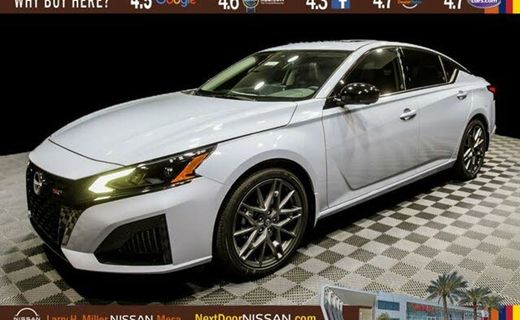 2023 Nissan Altima SR