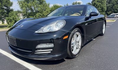 2013 Porsche Panamera