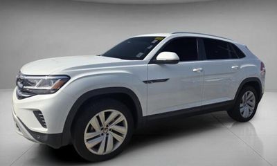 2022 Volkswagen Atlas Cross Sport SE W Tech