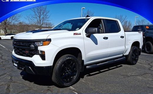 2025 Chevrolet Silverado Trail Boss Custom