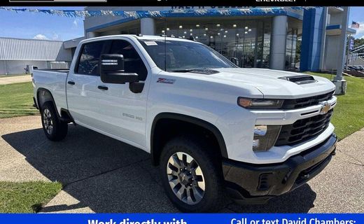 2026 Chevrolet Silverado HD Custom