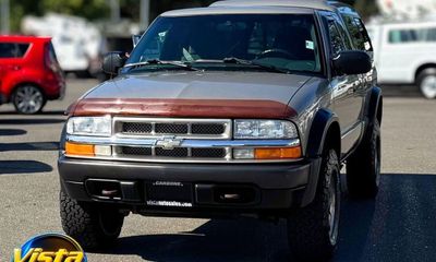 2001 Chevrolet S-10 Pickup