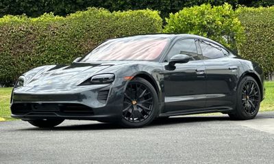 2023 Porsche Taycan GTS