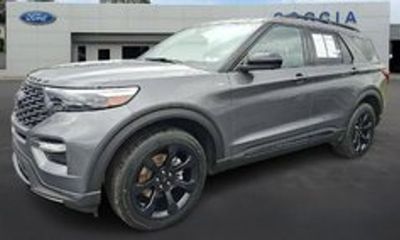 2023 Ford Explorer ST Line