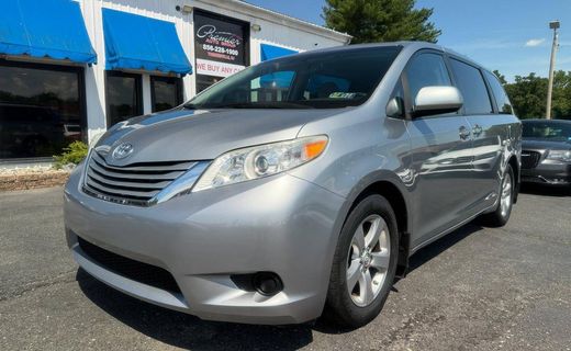 2017 Toyota Sienna