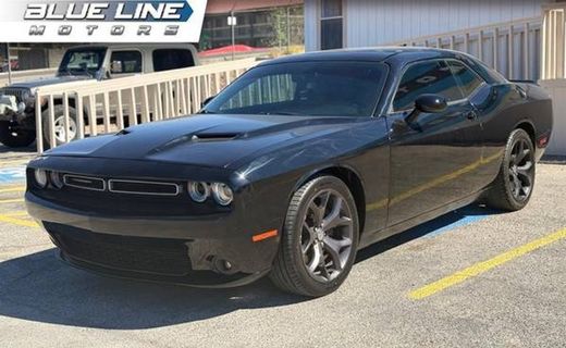2015 Dodge Challenger SXT Plus