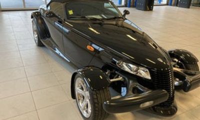 2000 Plymouth Prowler Base