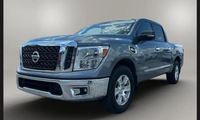 2017 Nissan Titan S