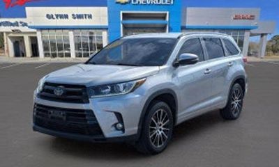 2020 Toyota RAV4 XSE HV