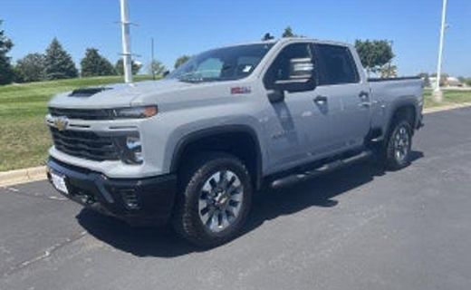 2024 GMC Sierra HD AT4