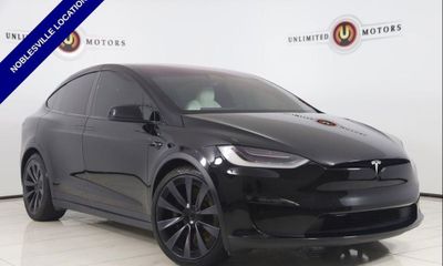2023 Tesla Model X Long Range