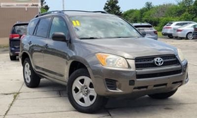 2011 Toyota RAV4 Standard