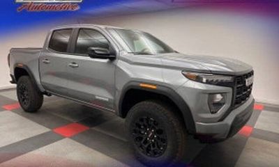 2024 GMC Canyon Denali
