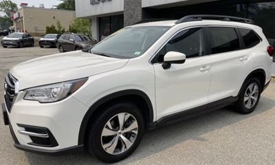 2021 Subaru Ascent Premium 7 ES