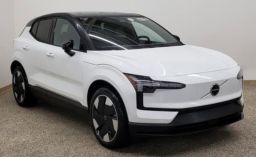 2026 Volvo EX30 Plus