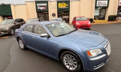 2012 Chrysler 300 300C Limited