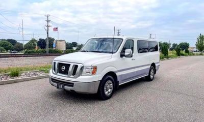 2015 Nissan NV 3500 HD SV