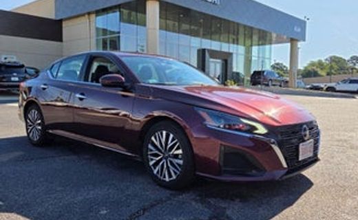 2024 Nissan Altima SV