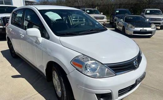 2010 Nissan Versa S