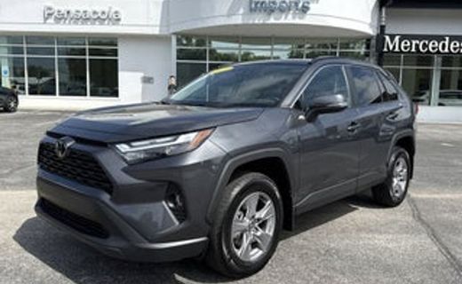 2026 Toyota RAV4 XLE Premium