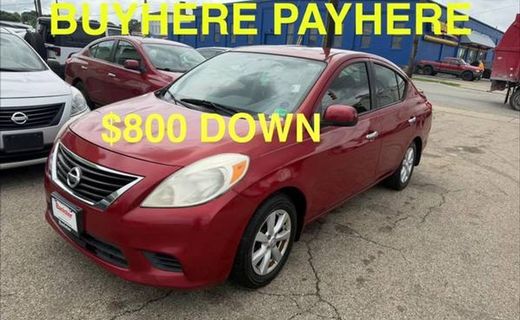 2014 Nissan Versa SV