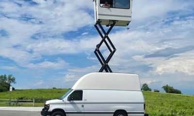 2010 Ford E-350 E 350 Super