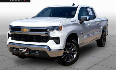 2024 Chevrolet Silverado LT