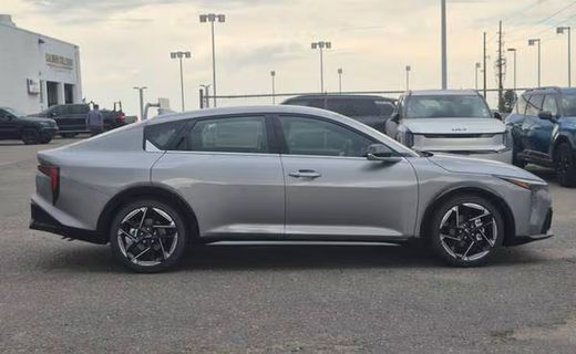 2026 Kia K4