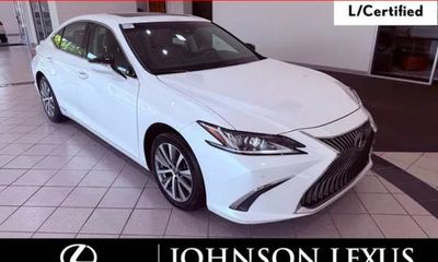 2020 Lexus ES 300H Premium