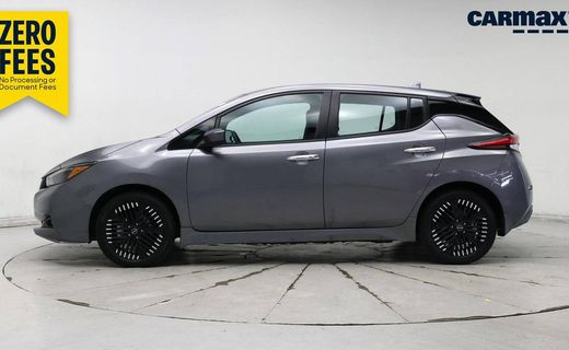 2024 Nissan Leaf SV