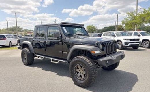 2020 Jeep Gladiator Sport