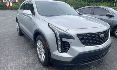2020 Cadillac XT4 Luxury