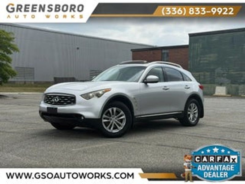 2010 Infiniti FX35 — a typically priced live listing