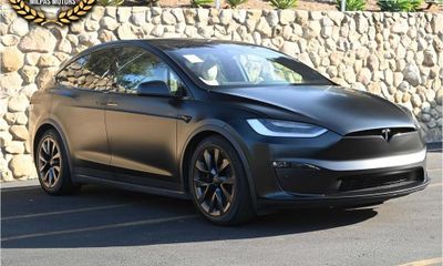2022 Tesla Model X