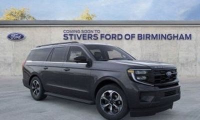 2026 Ford Expedition MAX Active