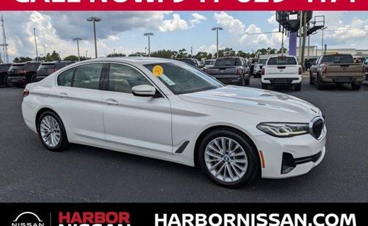 2021 BMW 530i