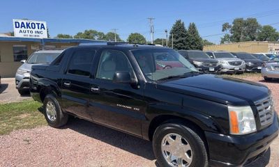 2003 Cadillac Escalade EXT Sport Utility