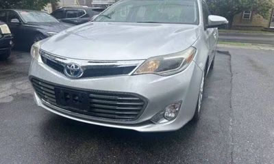 2014 Toyota Avalon Hybrid