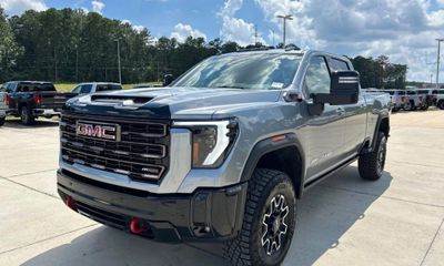 2026 GMC Sierra HD AT4X