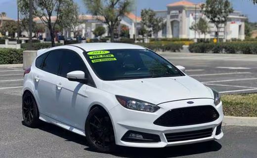 2018 Ford Focus ST
