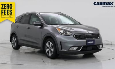 2017 Kia Niro FE LX Tech