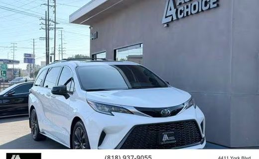 2024 Toyota Sienna XSE