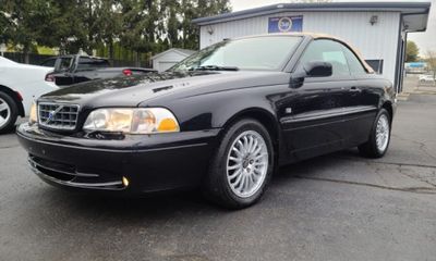2004 Volvo C70 HPT