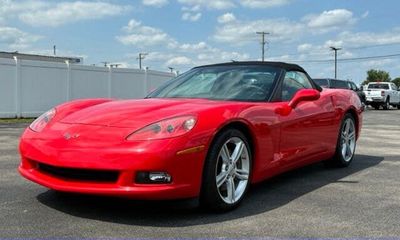 2010 Chevrolet Corvette Standard 1LT