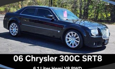 2006 Chrysler 300C SRT8