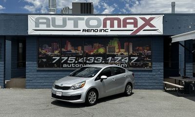 2016 Kia RIO LX A T