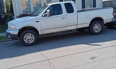 2000 Ford F-150 Lariat