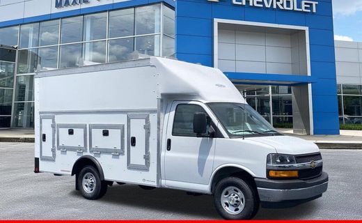 2026 Chevrolet Express 3500 Cutaway 139