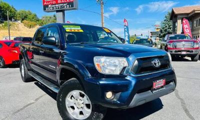 2013 Toyota Tacoma Delux